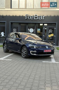 Хетчбек Volkswagen e-Golf 2018 в Івано-Франківську
