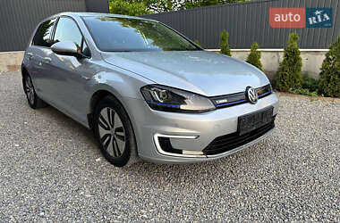 Хетчбек Volkswagen e-Golf 2015 в Тернополі