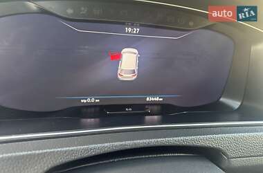 Хетчбек Volkswagen e-Golf 2020 в 
