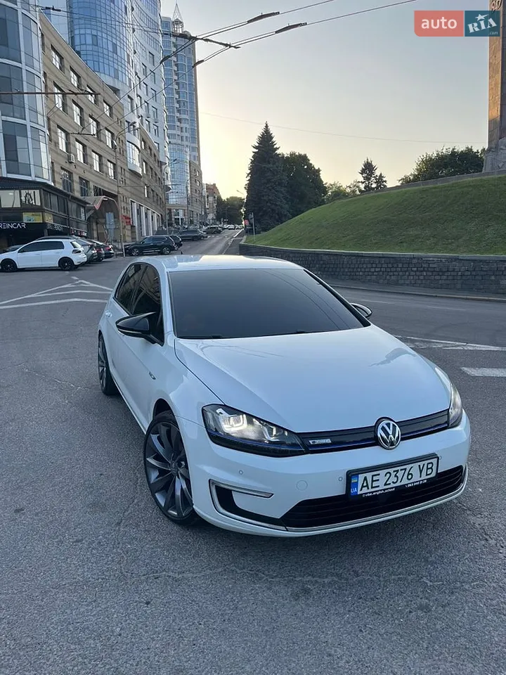 2014 Volkswagen Golf - мініатюра 12