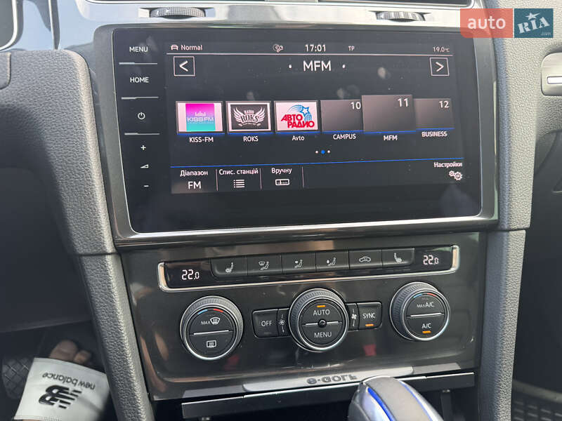 Хэтчбек Volkswagen e-Golf 2017 в Харькове фото 59 Хэтчбек Volkswagen e-Golf 2017 в Харькове