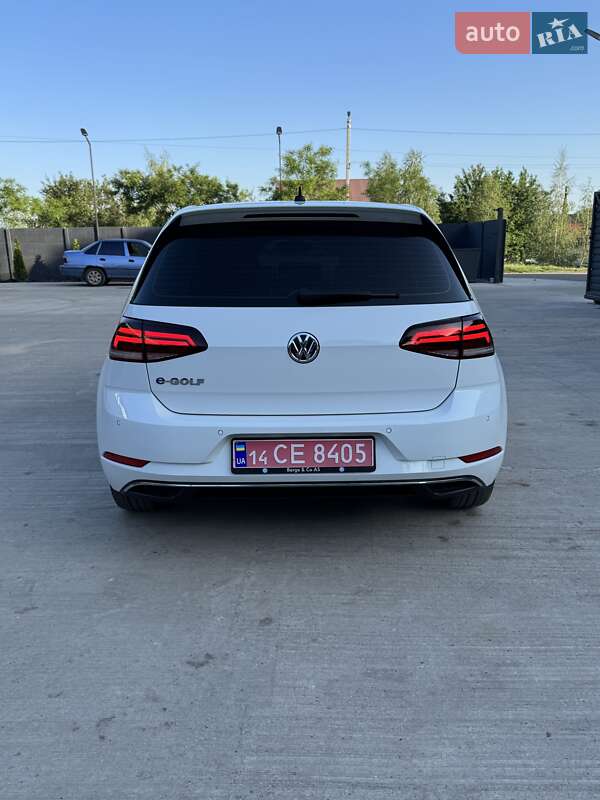 Хетчбек Volkswagen e-Golf 2017 в П'ятихатках