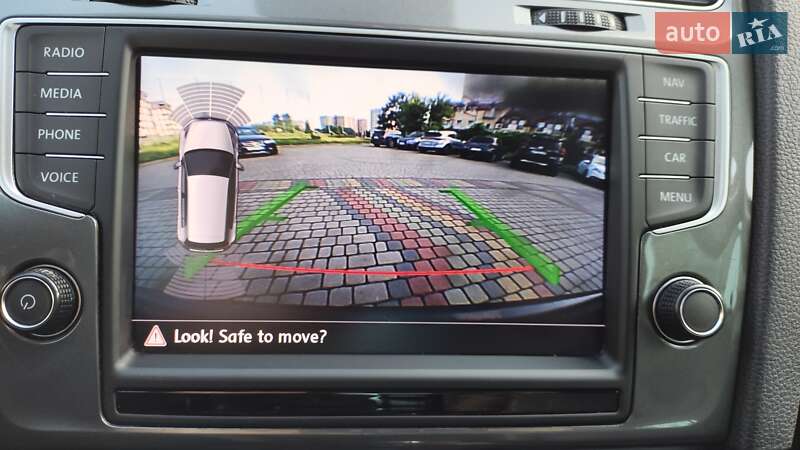 Хэтчбек Volkswagen e-Golf 2016 в Львове