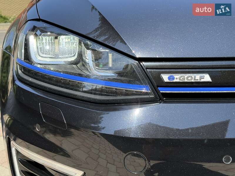 Хетчбек Volkswagen e-Golf 2015 в Миколаєві