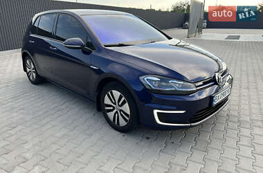 Хэтчбек Volkswagen e-Golf 2017 в Хмельницком