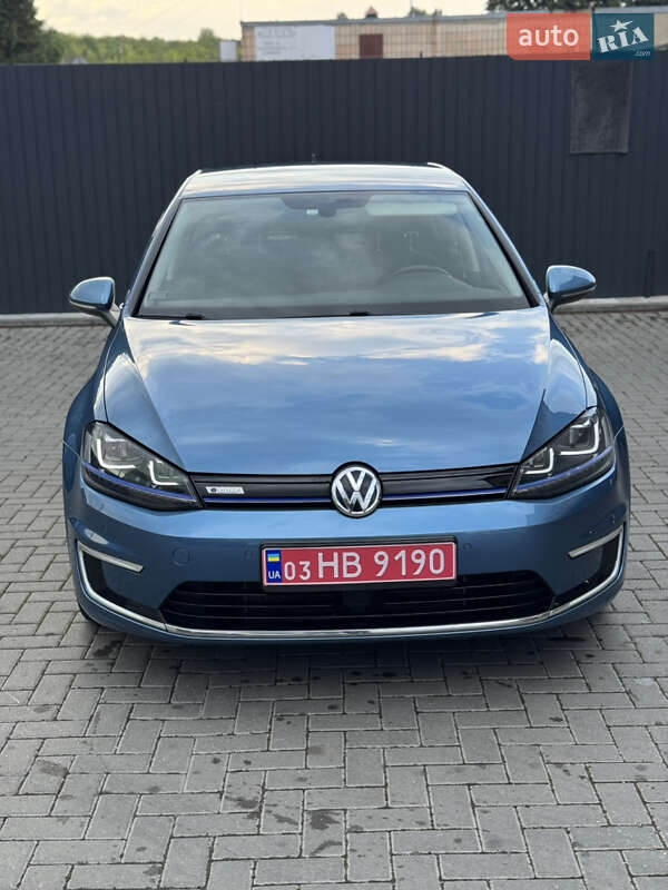 Volkswagen e-Golf 2016