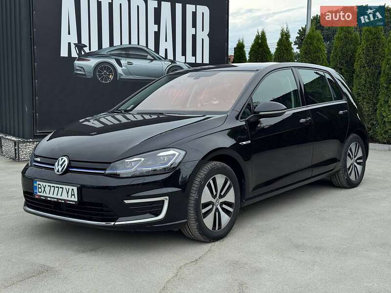 Хетчбек Volkswagen e-Golf 2019 в 