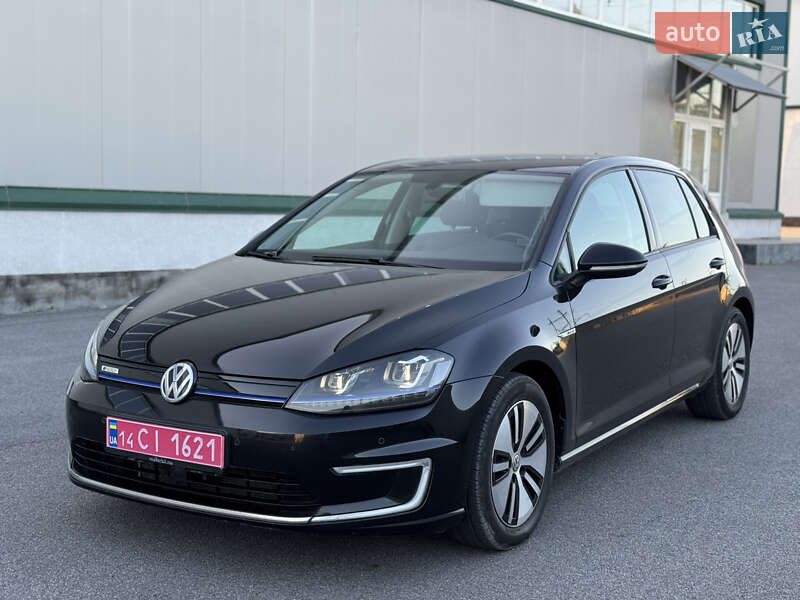 Volkswagen e-Golf 2015
