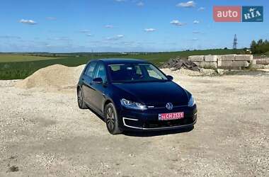 Хетчбек Volkswagen e-Golf 2016 в Тернополі