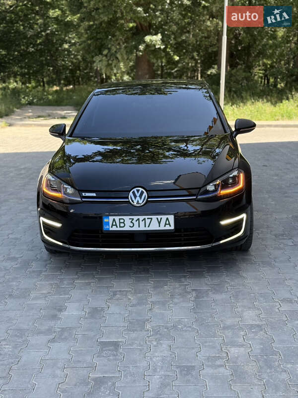 Хэтчбек Volkswagen e-Golf 2020 в Виннице