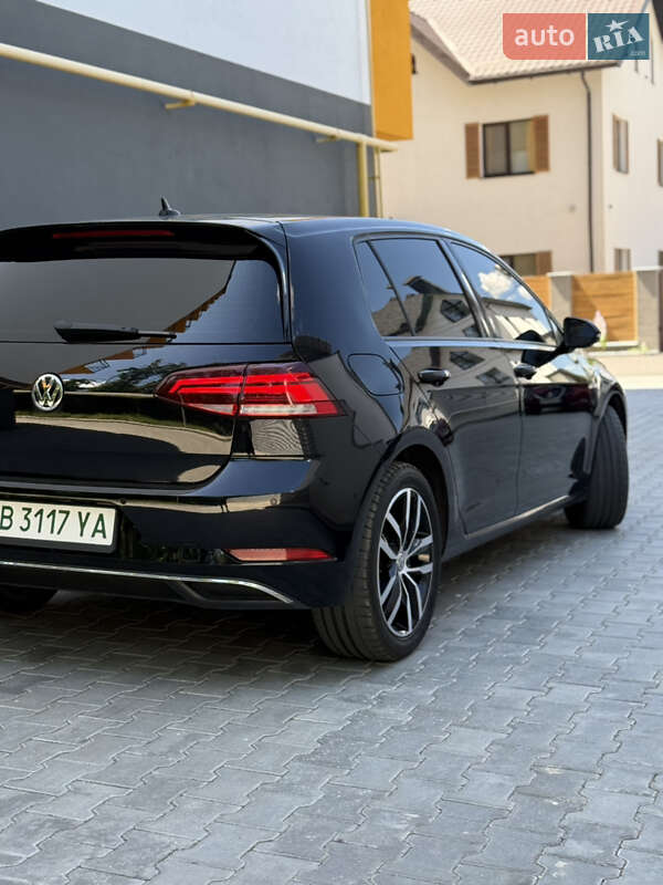 Хэтчбек Volkswagen e-Golf 2020 в Виннице