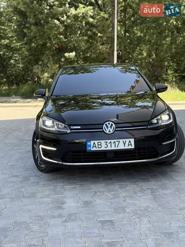 Хэтчбек Volkswagen e-Golf 2020 в Виннице
