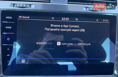 Хэтчбек Volkswagen e-Golf 2018 в 