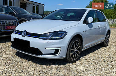 Хетчбек Volkswagen e-Golf 2018 в Жовкві