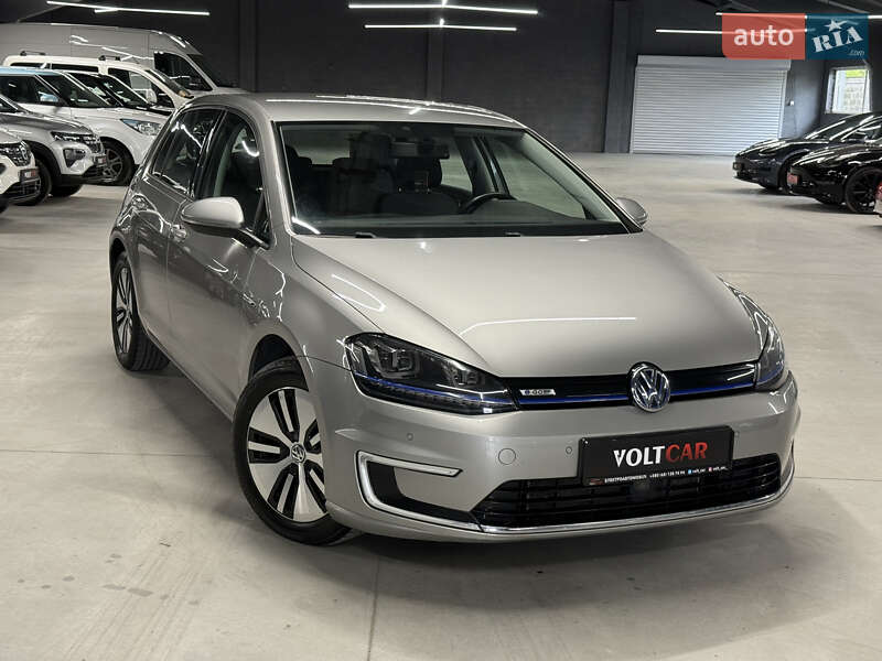 Хэтчбек Volkswagen e-Golf 2015 в Владимире