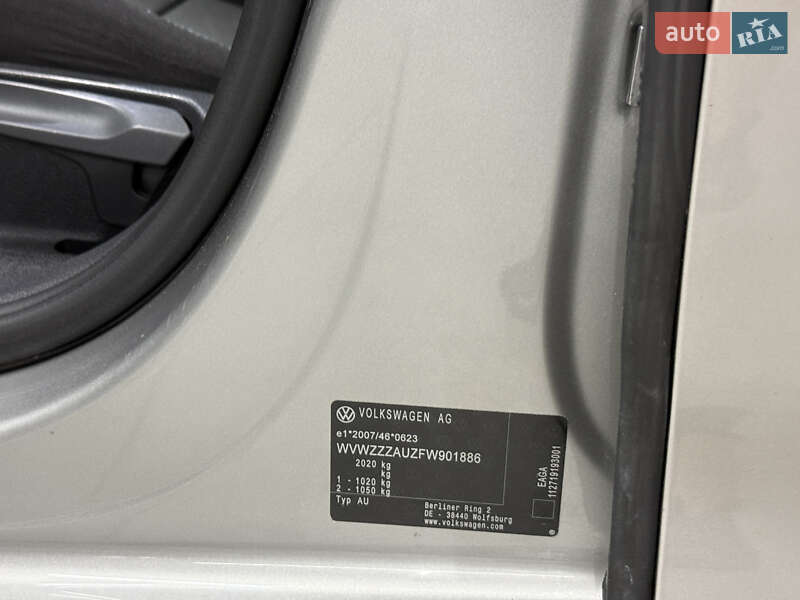 Хэтчбек Volkswagen e-Golf 2015 в Владимире