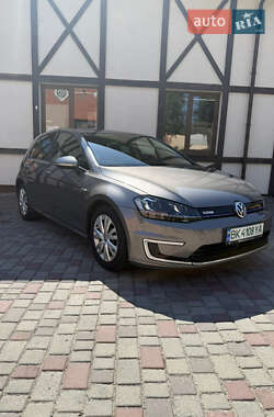 Хетчбек Volkswagen e-Golf 2015 в Рівному