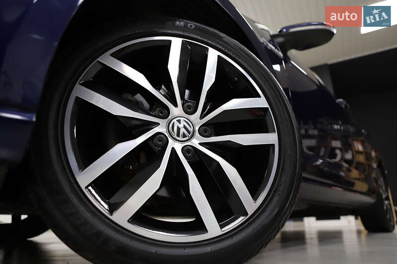 Хетчбек Volkswagen e-Golf 2021 в Дрогобичі