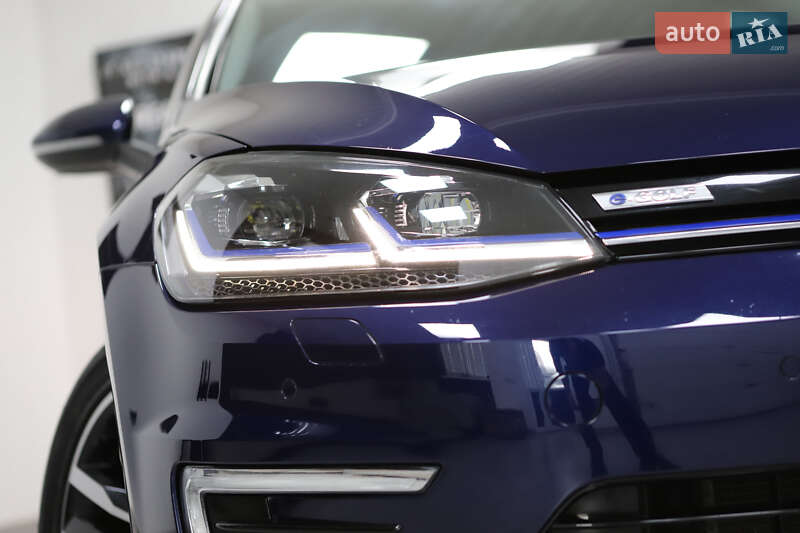 Хетчбек Volkswagen e-Golf 2021 в Дрогобичі