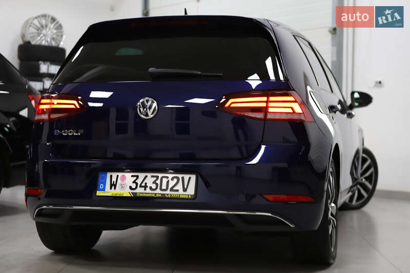 Хетчбек Volkswagen e-Golf 2021 в Дрогобичі