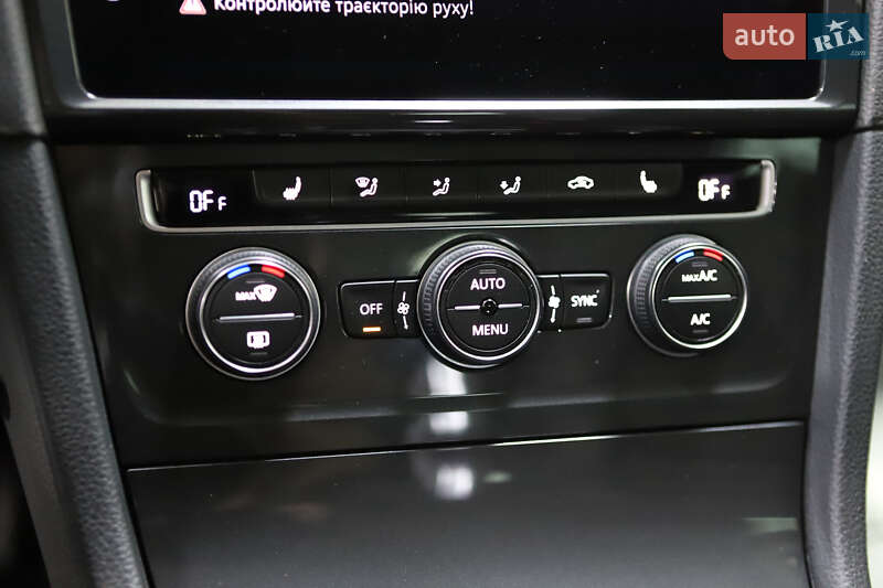 Хетчбек Volkswagen e-Golf 2021 в Дрогобичі