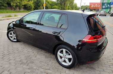 Хэтчбек Volkswagen e-Golf 2015 в Львове
