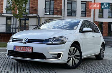 Хэтчбек Volkswagen e-Golf 2017 в Самборе