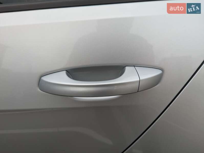 Хетчбек Volkswagen e-Golf 2020 в Вінниці