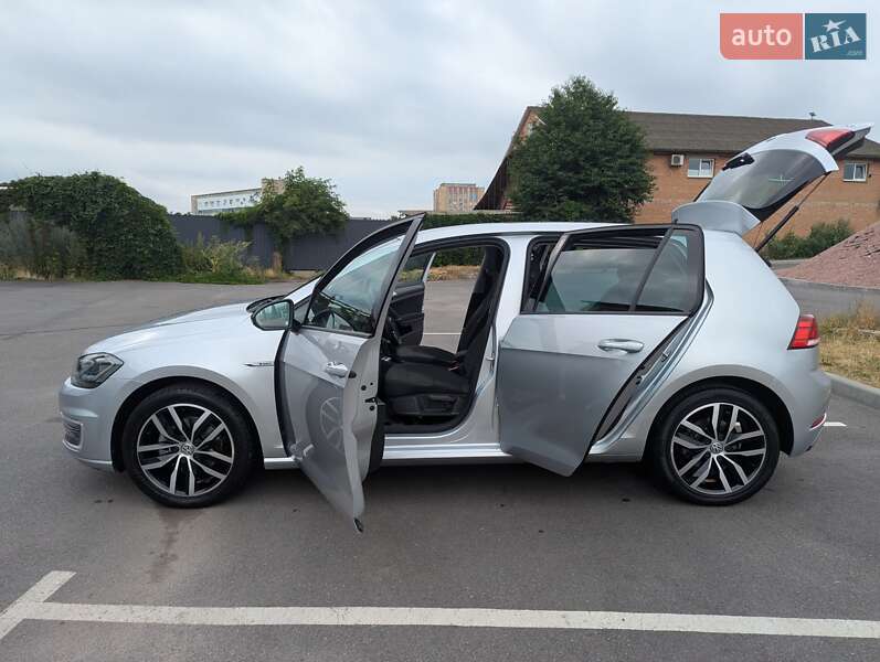 Хетчбек Volkswagen e-Golf 2020 в Вінниці