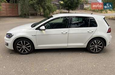 Хэтчбек Volkswagen e-Golf 2020 в 