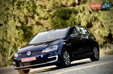 Хетчбек Volkswagen e-Golf 2017 в Дубні