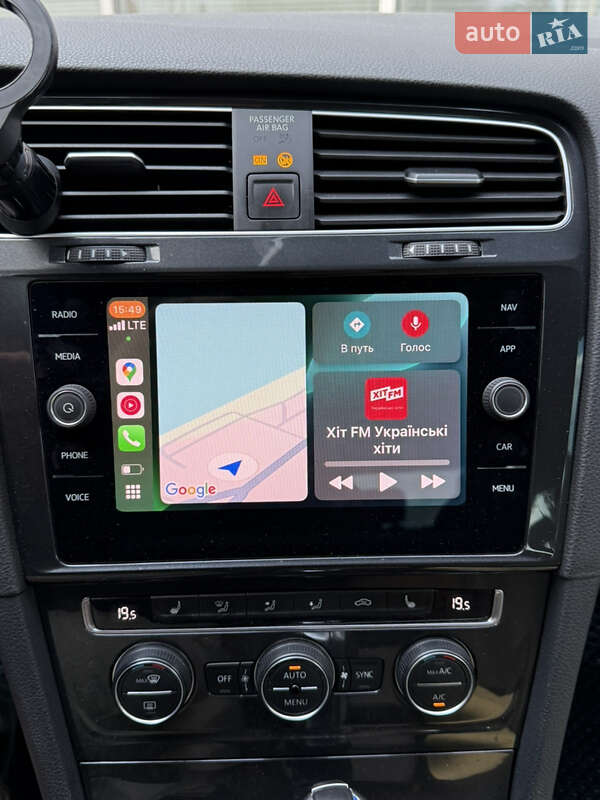 Хетчбек Volkswagen e-Golf 2019 в Дніпрі