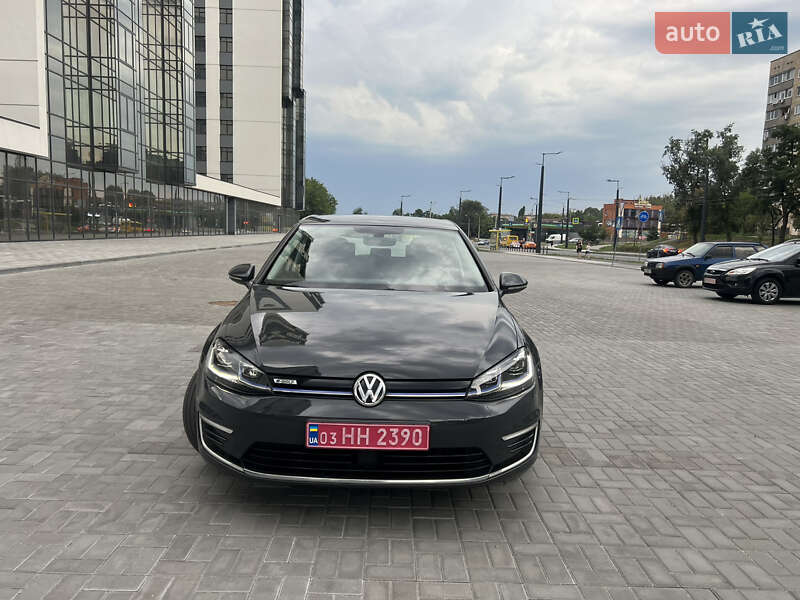 Хэтчбек Volkswagen e-Golf 2020 в Днепре