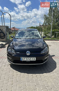 Хэтчбек Volkswagen e-Golf 2014 в Ивано-Франковске