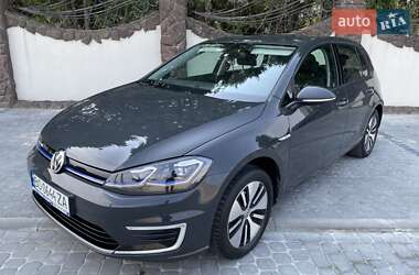 Хэтчбек Volkswagen e-Golf 2019 в 