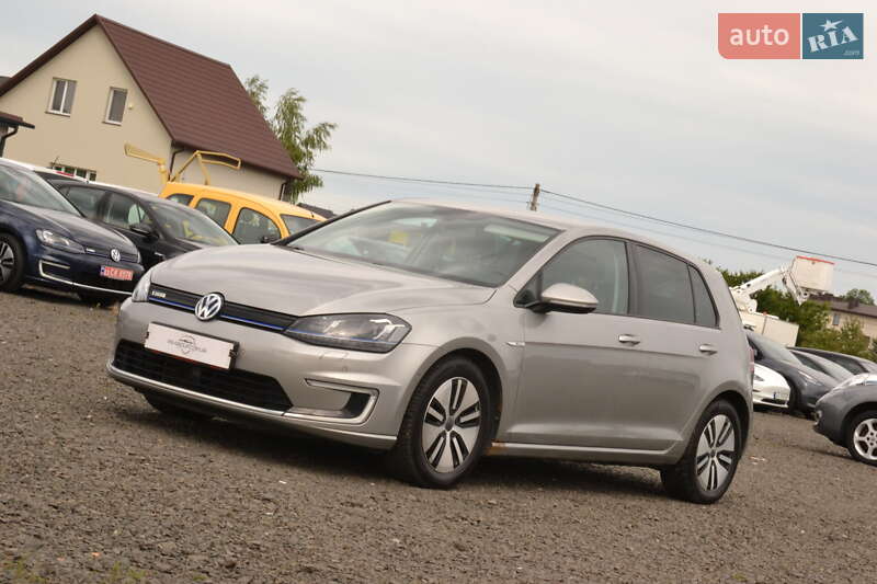 Хэтчбек Volkswagen e-Golf 2016 в Луцке