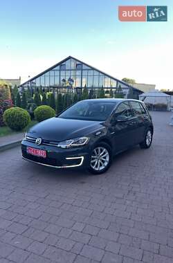 Хэтчбек Volkswagen e-Golf 2021 в Стрые