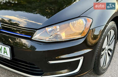 Хэтчбек Volkswagen e-Golf 2015 в 