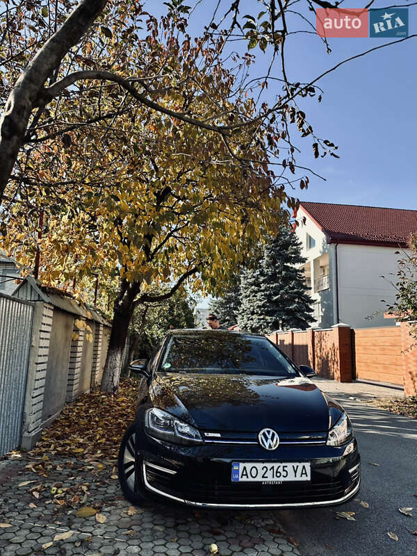 Хэтчбек Volkswagen e-Golf 2020 в Мукачево