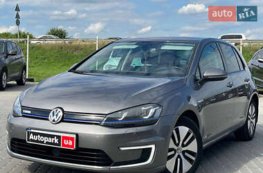 Хэтчбек Volkswagen e-Golf 2015 в Львове