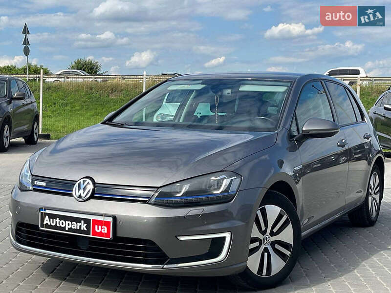 Volkswagen e-Golf 2015