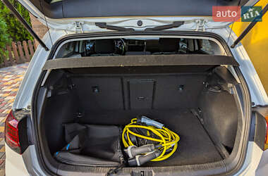 Хэтчбек Volkswagen e-Golf 2020 в Днепре
