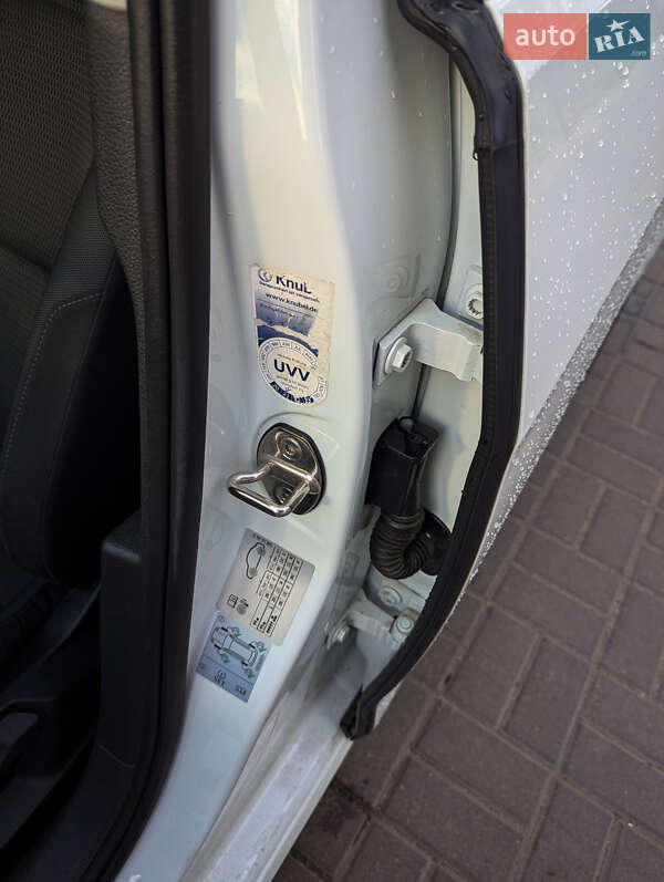 Хетчбек Volkswagen e-Golf 2020 в Дніпрі