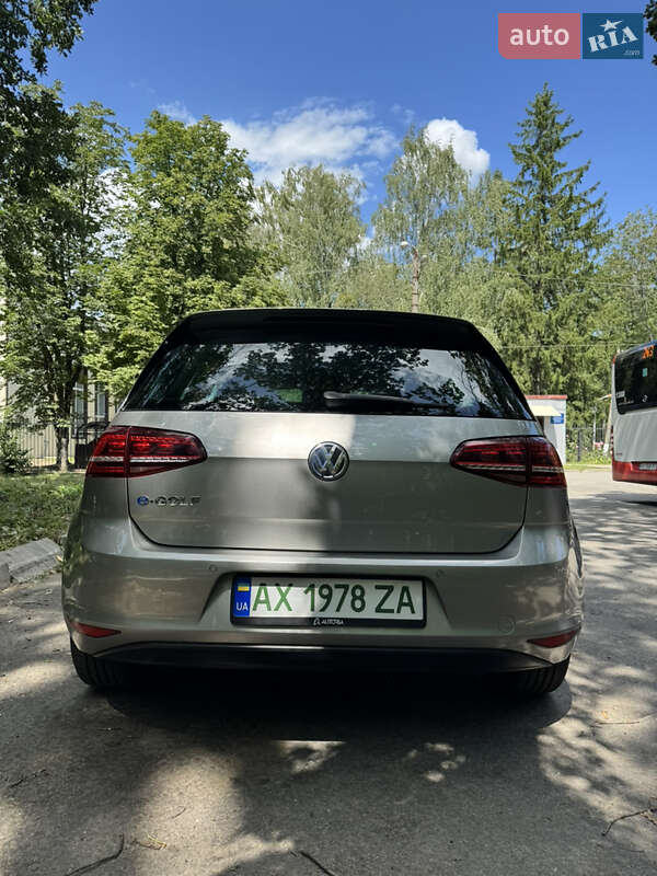 Хетчбек Volkswagen e-Golf 2017 в Харкові