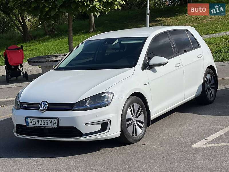 Volkswagen e-Golf 2014