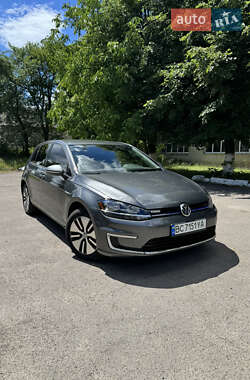 Хэтчбек Volkswagen e-Golf 2017 в Львове