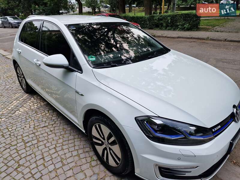 Хэтчбек Volkswagen e-Golf 2019 в Мукачево