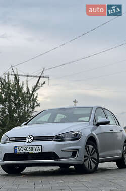 Хэтчбек Volkswagen e-Golf 2018 в Луцке