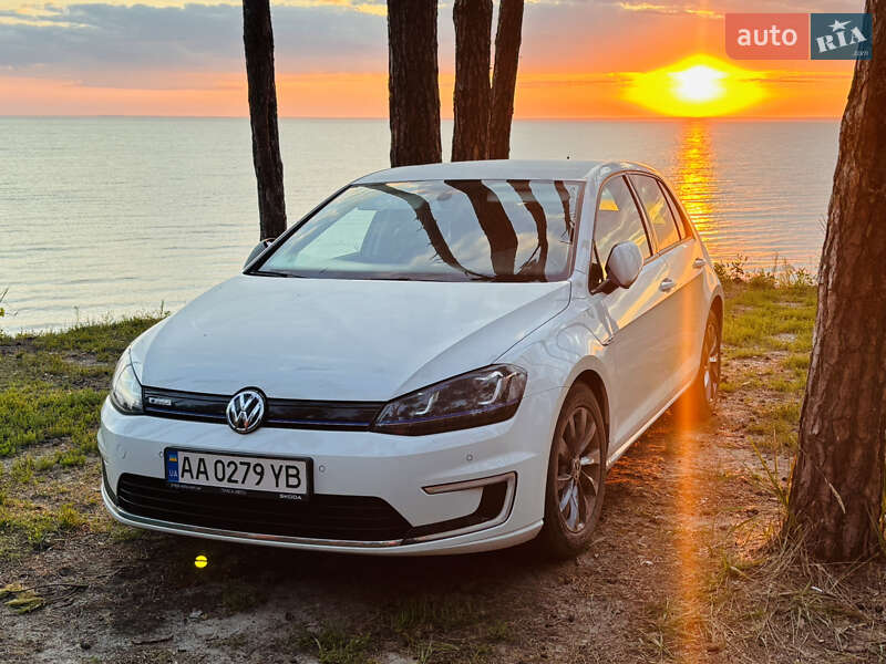 Volkswagen e-Golf 2014 Volkswagen e-Golf 2014