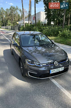 Хетчбек Volkswagen e-Golf 2018 в Житомирі